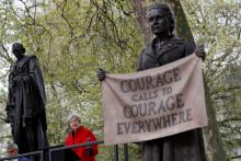 Une statue de la suffragiste Millicent Fawcett dévoilée devant le Parlement britannique, le 24 avril 2018