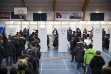 Bureau de vote à Nuuk au Groenland, le 24 avril 2018