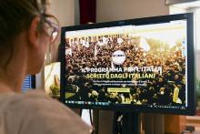 Le programme des populistes itamiens révélé sur le site du mouvement antisystème M5S à Rome, le 18 mai 2018