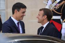 Emmanuel Macron avec Pedro Sanchez lors de la visite du premier ministre espagnol à Paris le 23 juin 2018.