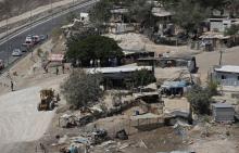 Vue d'ensemble du village bédouin palestinien de Khan al-Ahmar, en Cisjordanie occupée, le 5 juillet 2018