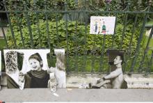 Les photos d'Olivier Ciappa sur l'homosexualité vandalisée à  Paris en 2015.