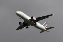 Le vol AF852 Paris-Cayenne, qui devait partir dimanche de l'aéroport d'Orly à 10H20 (08H20 GMT), et 