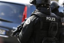 Policier armé du Raid, antiterrorisme.