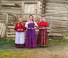 Des jeunes filles russes photographiées par  Sergueï Prokoudine-Gorski 