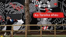 Des expressions en langue maorie sur un mur de Wellington, le 13 septembre 2018 en Nouvelle-Zélande