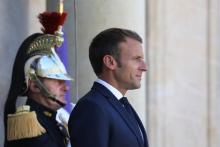 Le président Emmanuel Macron sur le perron de l'Elysée, le 12 septembre 2018 à Paris