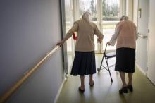 Huit Français sur dix considèrent que les seniors "perdent leur autonomie de choix" lorsqu'ils entrent en maison de retraite