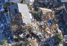 Un magasin sévèrement endommagé par le passage de l'ouragan Michael, le 12 octobre 2018, à Panama City en Floride