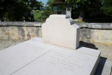 La tombe du Général de Gaulle, le 28 mai 2017 au cimetière de Colombey-les-deux-Eglises