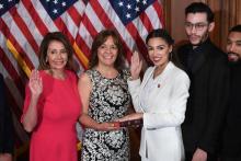 Les nouveaux élus du 116e Congrès américain posent pour une photo lors de leur première visite au Capitole, le 14 novembre 2018