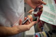 L'ouverture du don de sang aux homosexuels en juillet 2016 n'a pas augmenté le risque de transmission du virus du sida par transfusion