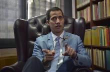 L'opposant Juan Guaido, autoproclamé président par intérim du Venezuela, donne un entretien exclusif à l'AFP à Caracas, le 8 février 2019