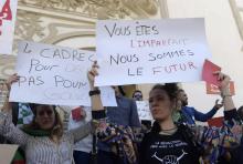 Tunisiens et Algériens manifestent à Tunis contre un 5e mandat du président Abdelaziz Bouteflika, le 9 mars 2019