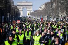 Manifestation de "gilets jaunes" sur les Champs Elysées, le 16 février 2019, à Paris