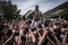 La statue de Johnny inaugurée le 16 juin 2018 à Viviers en Ardèche