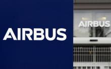 Logo du constructeur aéronautique européen Airbus le 7 mars 2018 à Blagnac, France