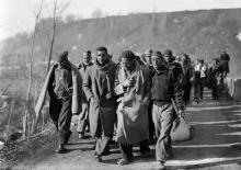 Photo datée de février 1939 de soldats républicains espagnols fuyant l'Espagne et arrivant en France après la victoire du général Franco lors de la guerre civile espagnole. Picture dated February 1939