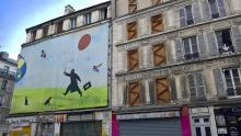 Un immeuble condamné pour insalubrité, le 7 juin 2017 à Saint-Denis, en banlieue parisienne