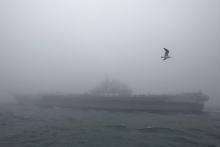 Le porte-avions chinois Liaoning en mer près de Qingdao, le 23 avril 2019