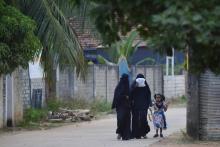 Des musulmanes du Sri Lanka portant la robe islamique, le 25 avril 2019 à Kattankudy
