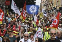 Jean-Luc Mélenchon dans la manifestation, le 22 juin 2019 à Belfort, contre le plan social de General Electric