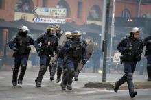 Une charge policière en plein centre de Toulouse samedi 16 novembre 2019, pour le pemier anniversaire du mouvement des "gilets jaunes"