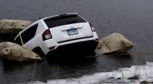 Accident, Voiture, Etats-Unis, Lac, Lac Champlain, GPS, Waze