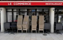 Un restaurant fermé à Arcachon, le 13 avril 2020, comme tous les restaurants et les cafés de France, pour cause de confinement
