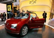 La voiture électrique de Renault, la Zoé, présentée sous forme de concept lors du salon automobile d