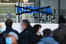 Rassemblement de salariés de Nokia contre les suppressions d'emploi, le 19 octobtre 2020, sur le site de Lannion