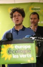 Les écologistes Julien Bayou (g) et David Cormand le 12 février 2016 à Paris