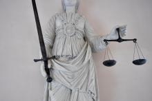 22 ans de réclusion à la perpétuité requis devant la cour d'assises de l'Hérault contre quatre hommes accusés du "déchaînement de violence" qui a conduit à la mort d'un adolescent