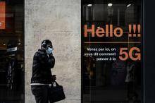 C'est la fin d'un long feuilleton politique: les opérateurs télécoms Orange et SFR ont donné le coup d'envoi de la 5G à Paris où le réseau sera mis en service à partir de vendredi