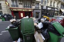 En dix ans, le volume total de déchets ménagers collectés annuellement en France a continué d'augmenter, même si individuellement chaque Français a réduit en moyenne de 2% sa propre production
