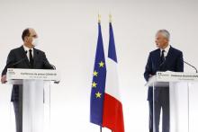 Le Premier ministre Jean Castex et le ministre de l'Economie Bruno Le Maire, lors de la conférence de presse annonçant le deuxième confinement, le 29 octobre 2020