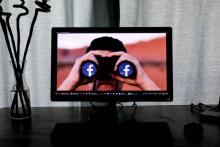 Comment Facebook utilise les "dark patterns" pour vous pousser à modifier vos préférences de confidentialité