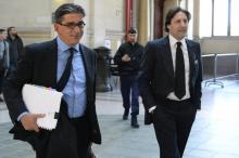 Arnaud Mimran (d) et son avocat Me Jean-Marc Fedida au tribunal de Paris le 25 mai 2016