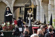 La procession catholique du vendredi saint à Perpignan, le 2 avril 2021