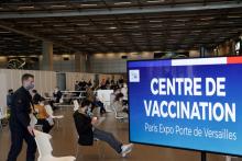 Centre de vaccinations à la Porte de Versailles, le 15 mai 2021