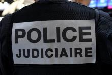La garde à vue de l'auteur présumé de l'homicide de Marjorie, 17 ans, mortellement poignardée vendredi à Ivry-sur-Seine (Val-de-Marne) a été prolongée jusqu'à dimanche