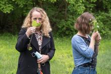 Des participants à un stage de formation "Herbes et Plantes", le 12 mai 2021 près d'Illkirch-Graffenstaden