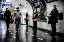 Les mesures sanitaires restent en vigueur dans le métro parisien 