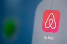 Les propriétaires parisiens souhaitant louer sur Airbnb doivent dès jeudi obligatoirement renseigner le numéro d'enregistrement obtenu auprès de la mairie sur leur annonce