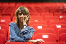 La metteuse en scène brésilienne Christiane Jatahy au Festival d'Avignon, le 10 juillet 2019, pour présenter "Le présent qui déborde"