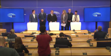 Des parlementaires européens vent debout contre le passe sanitaire