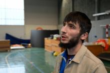 Ramzan, 34 ans, originaire de Tchétchénie, dans un gymnase à Rennes, le 17 janvier 2022