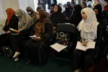 Des Afghanes, membres d'associations de défense des droits des femmes en Afghanistan, lors d'une conférence de presse pour demander la réouverture des écoles secondaires pour les filles, le 27 mars 20