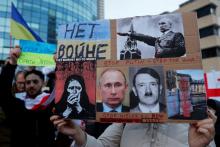 Manifestation pro Ukraine Poutine nazi