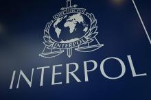 Le logo d'Interpol en novembre 2021 à Istanbul, en Turquie